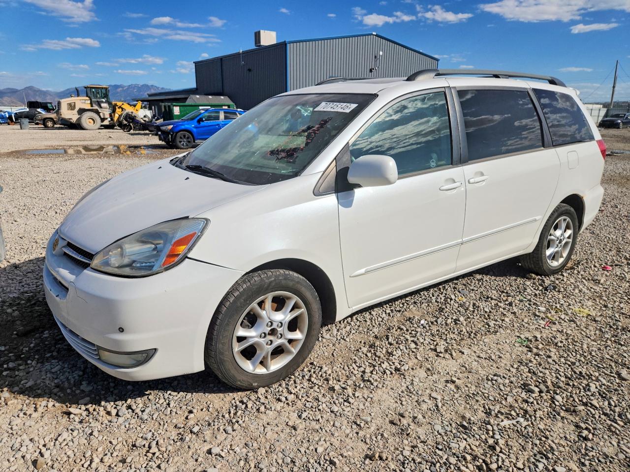 2004 TOYOTA SIENNA XLE LIMITED 7 PASSENGER