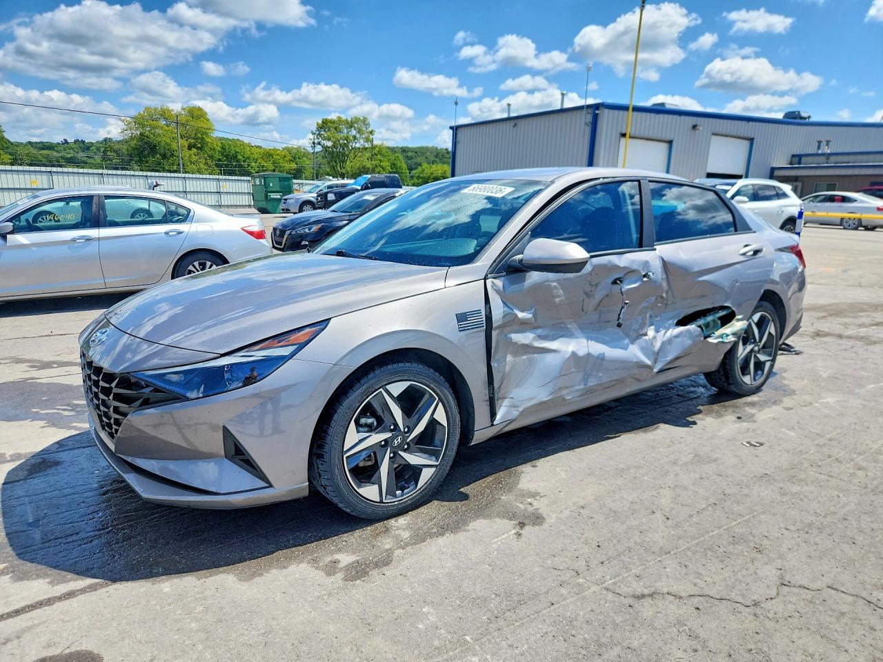 2023 HYUNDAI ELANTRA SEL