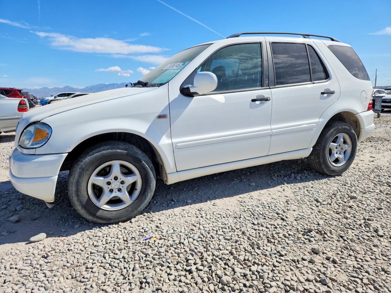 2001 MERCEDES-BENZ ML 320