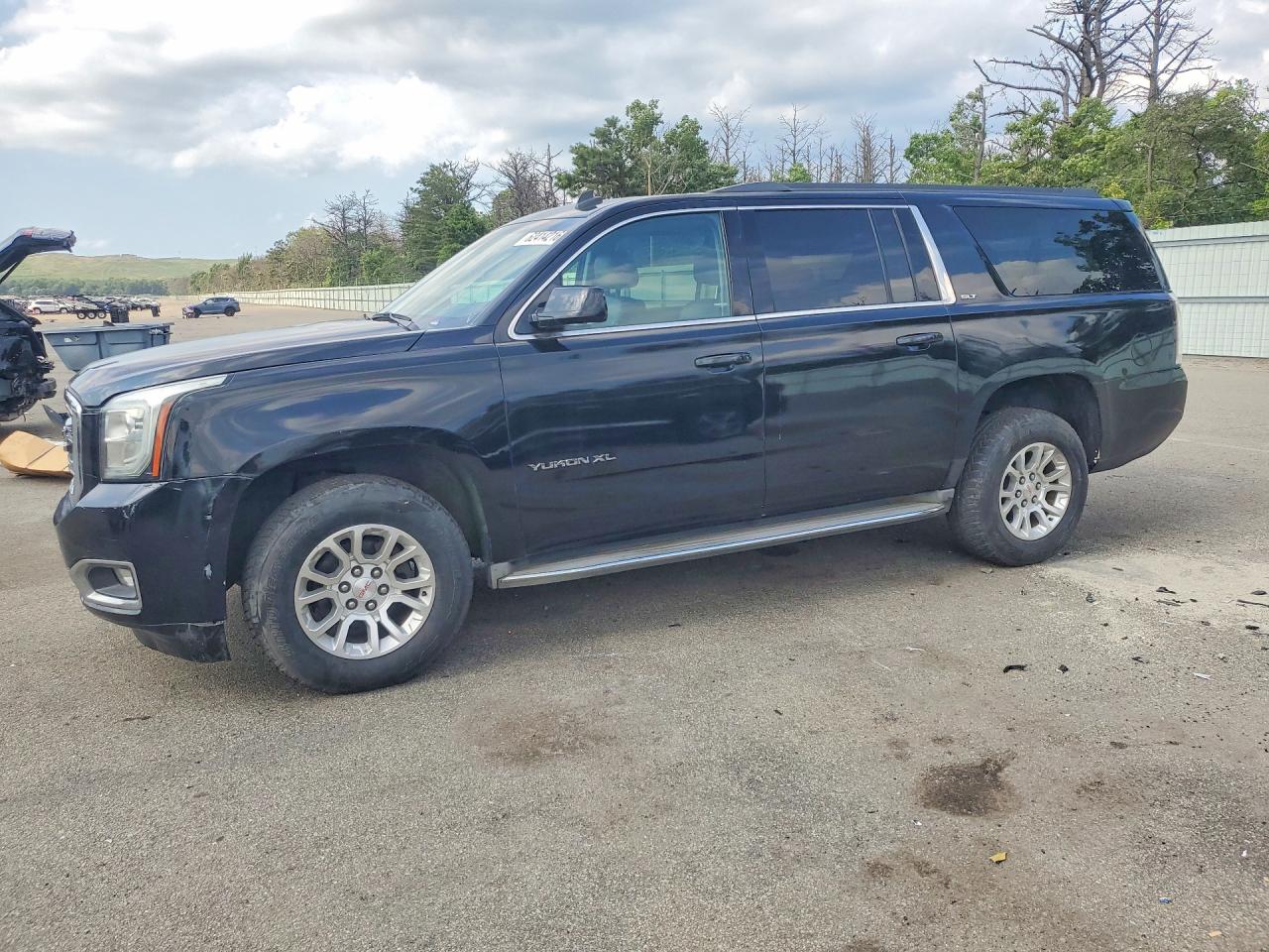 2015 GMC YUKON XL K1500 SLT