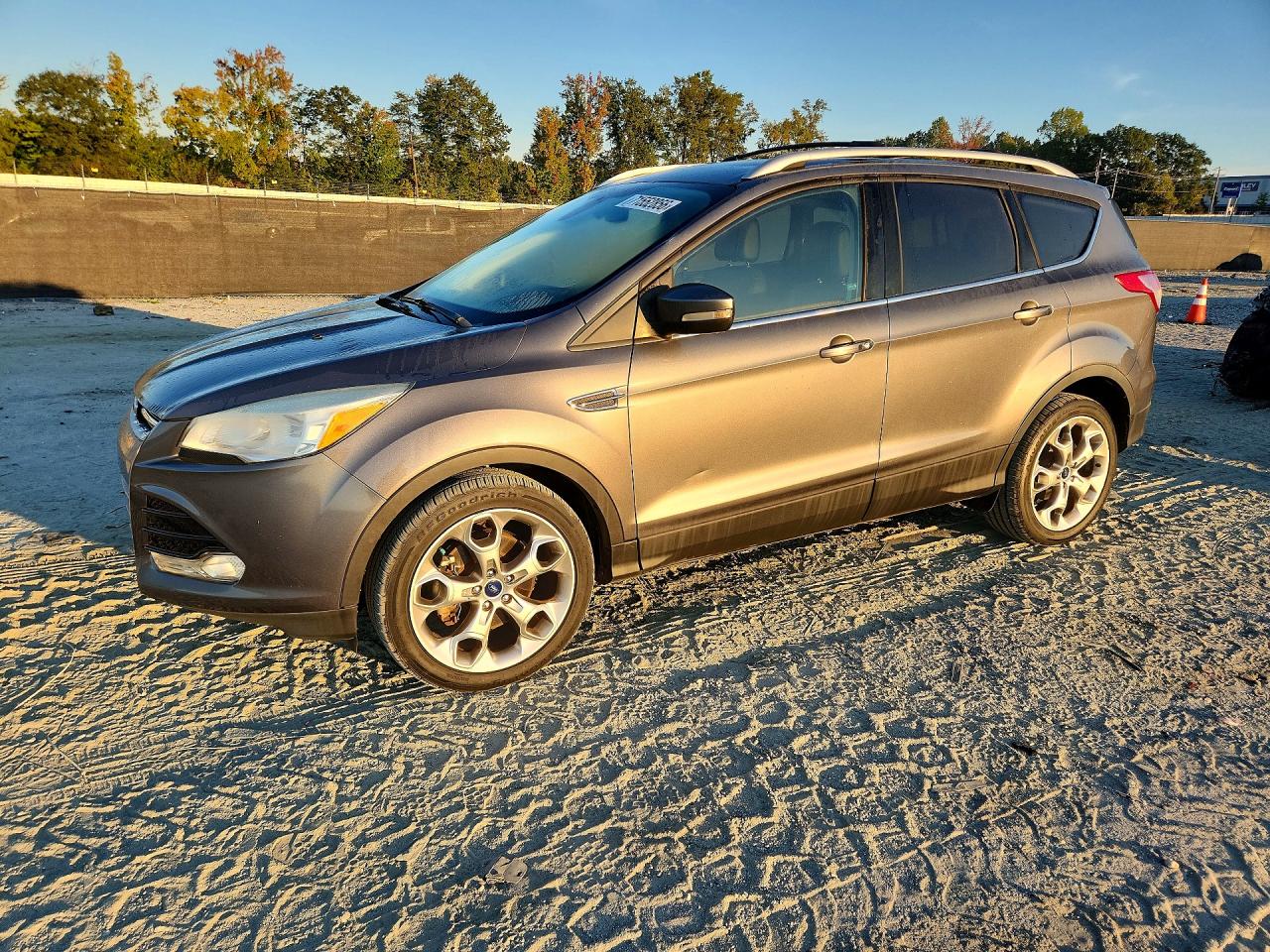 2014 FORD ESCAPE TITANIUM