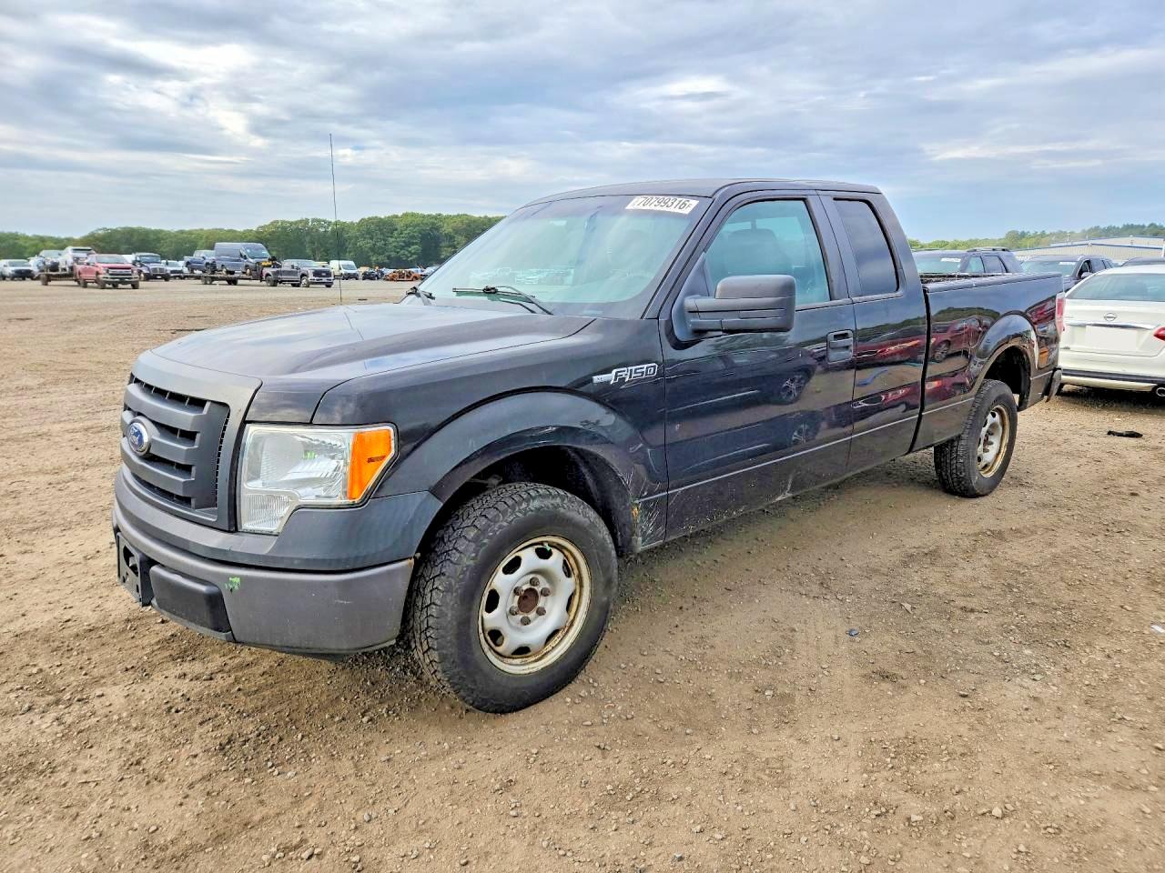 2011 FORD F150 SUPER CAB