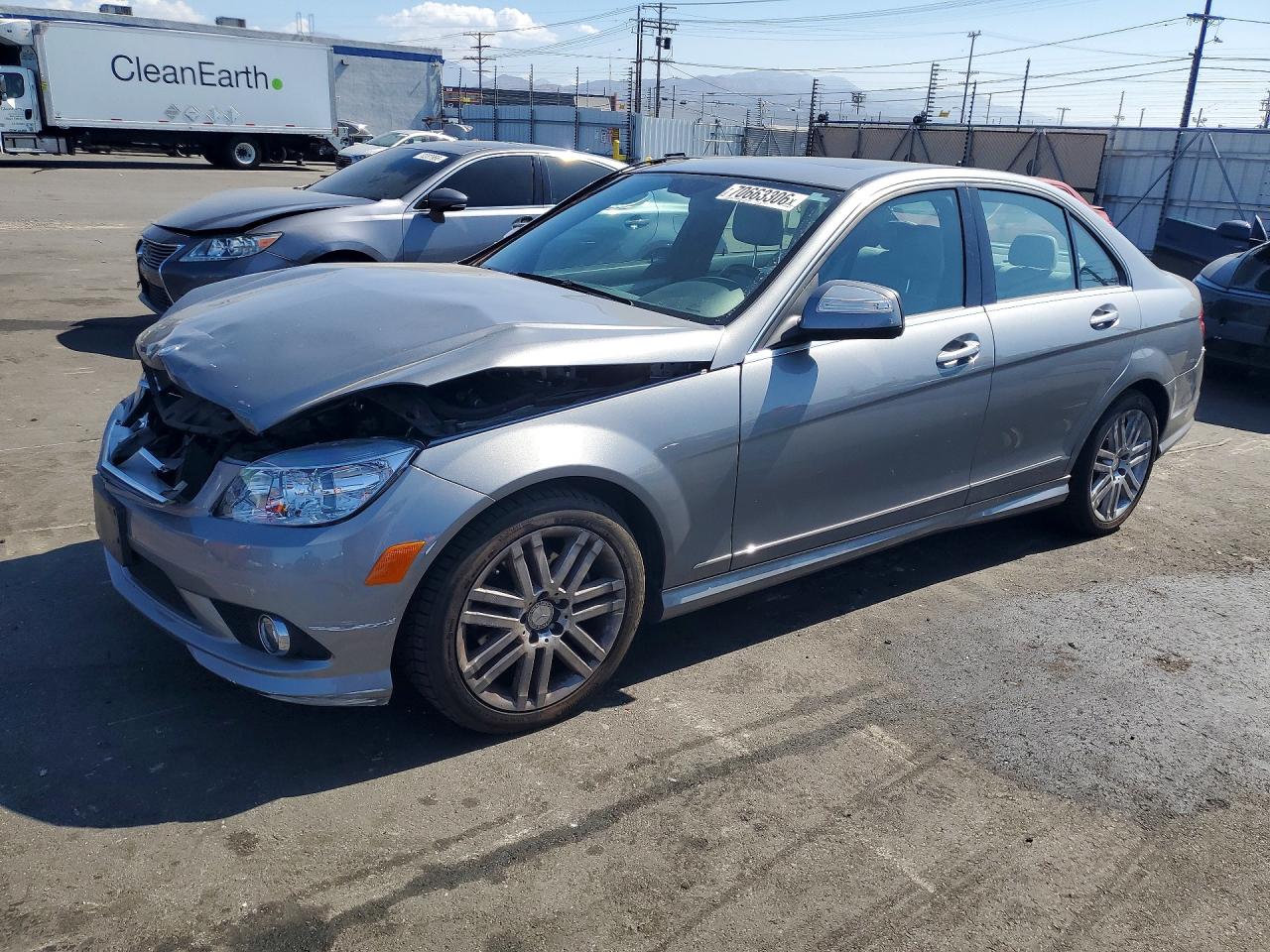 2009 MERCEDES-BENZ C 300