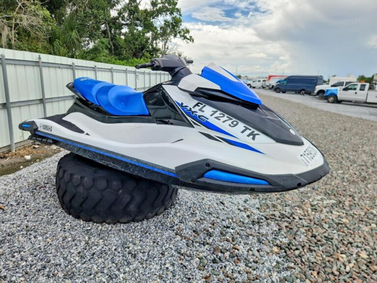 2023 YAMAHA VX-C JET SKI